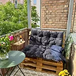 Apartment Stadtforst Halle *
