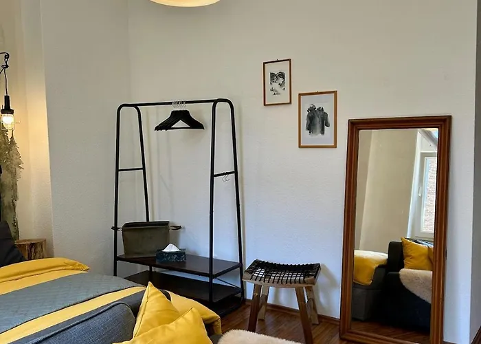 Apartment Stadtforst Halle *